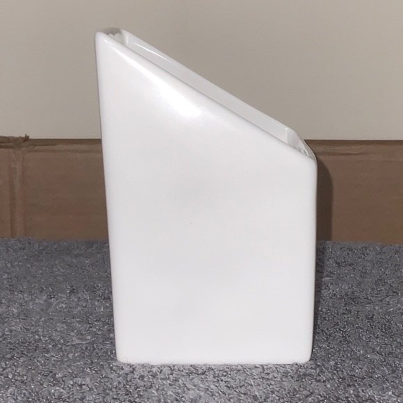 Rae Dunn BRUSHES holder - Picture 6 of 10